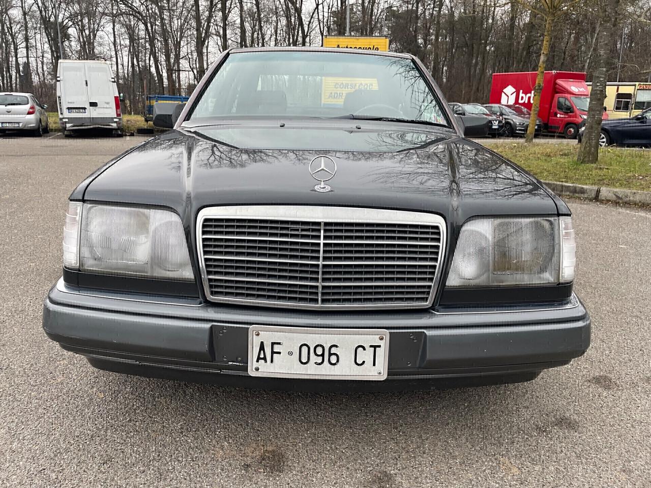 Mercedes-benz E 200 E 200 cat Elegance automatik*solo 50000km*