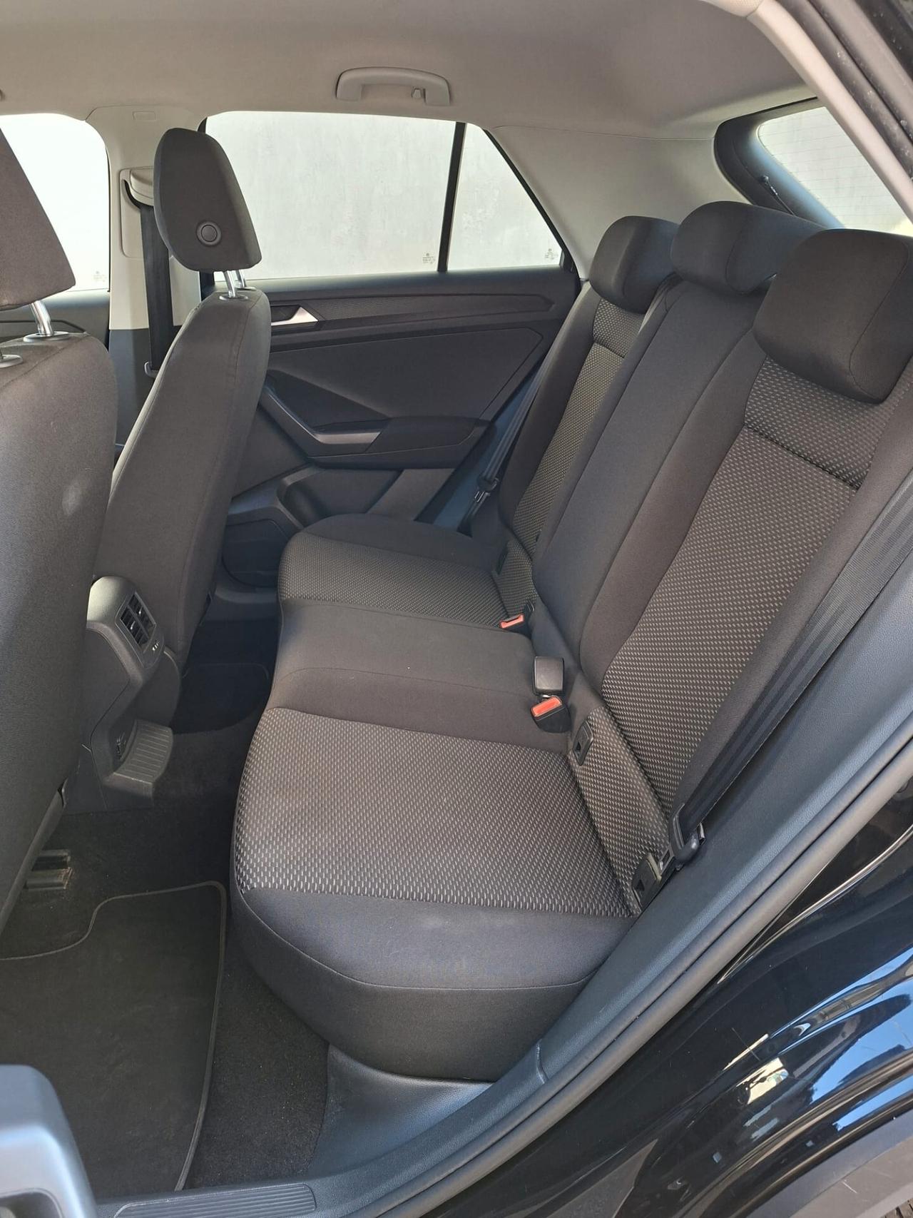 Volkswagen T-Roc 1.6 TDI SCR Advanced BlueMotion Technology