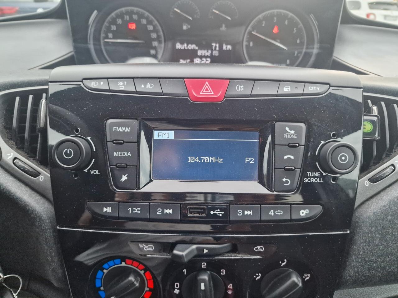 Lancia Ypsilon 1.2 69 CV 5 porte Elefantino