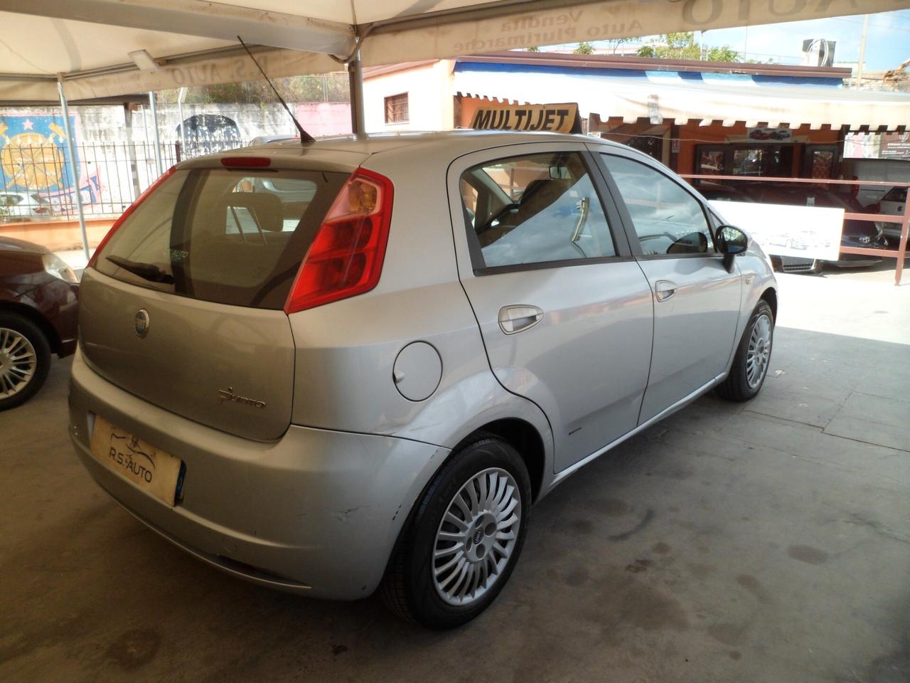 FIAT Grande Punto 1.3mlt 75cv 5p ful optional 06