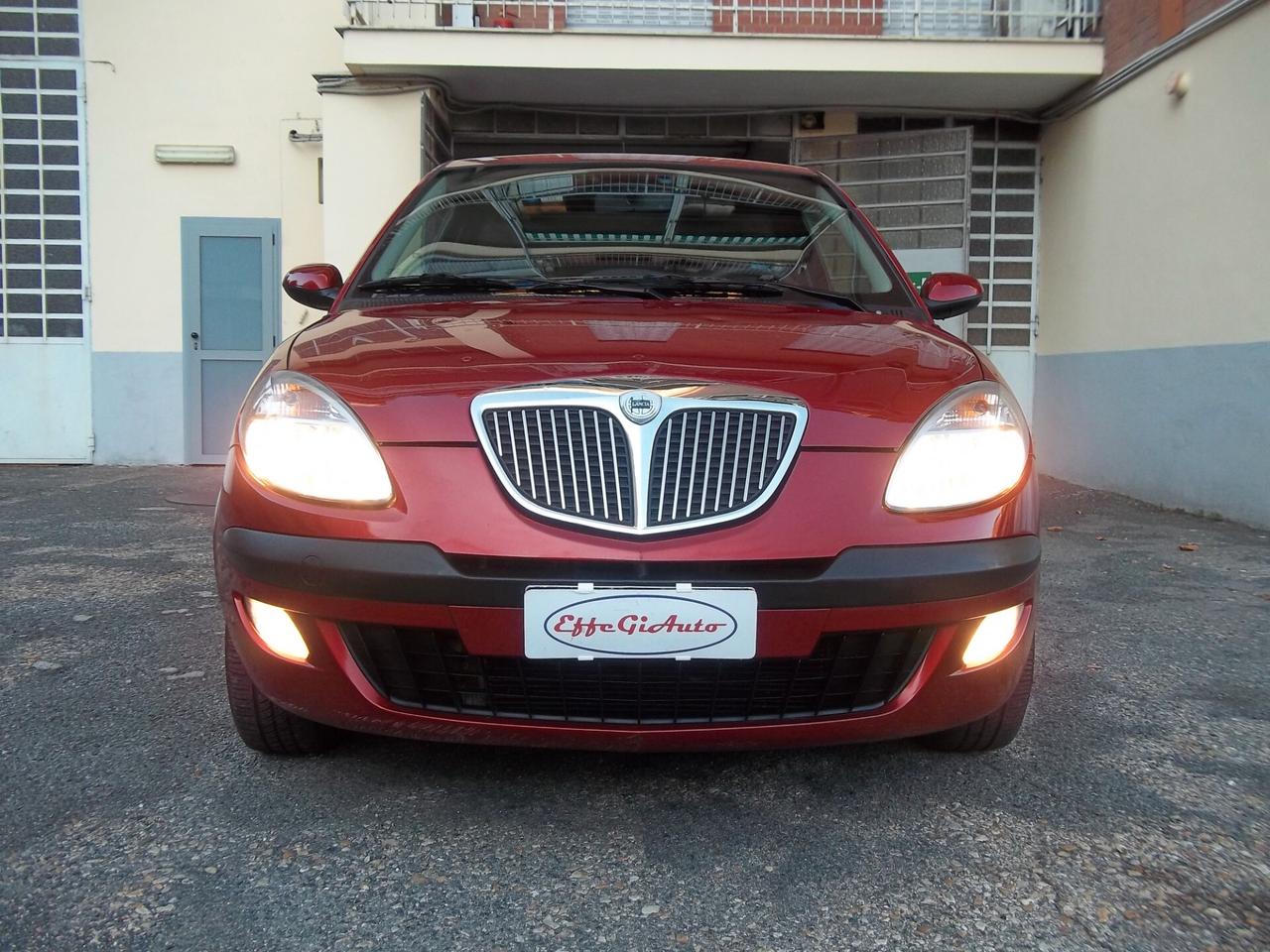 Lancia Ypsilon Oro 1.2 16v Uniproprietario 90.000km Euro 4