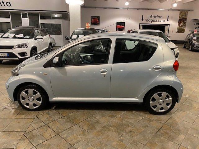 TOYOTA Aygo 1.0 12V VVT-i 5 porte "UNICO PROPRIETARIO"