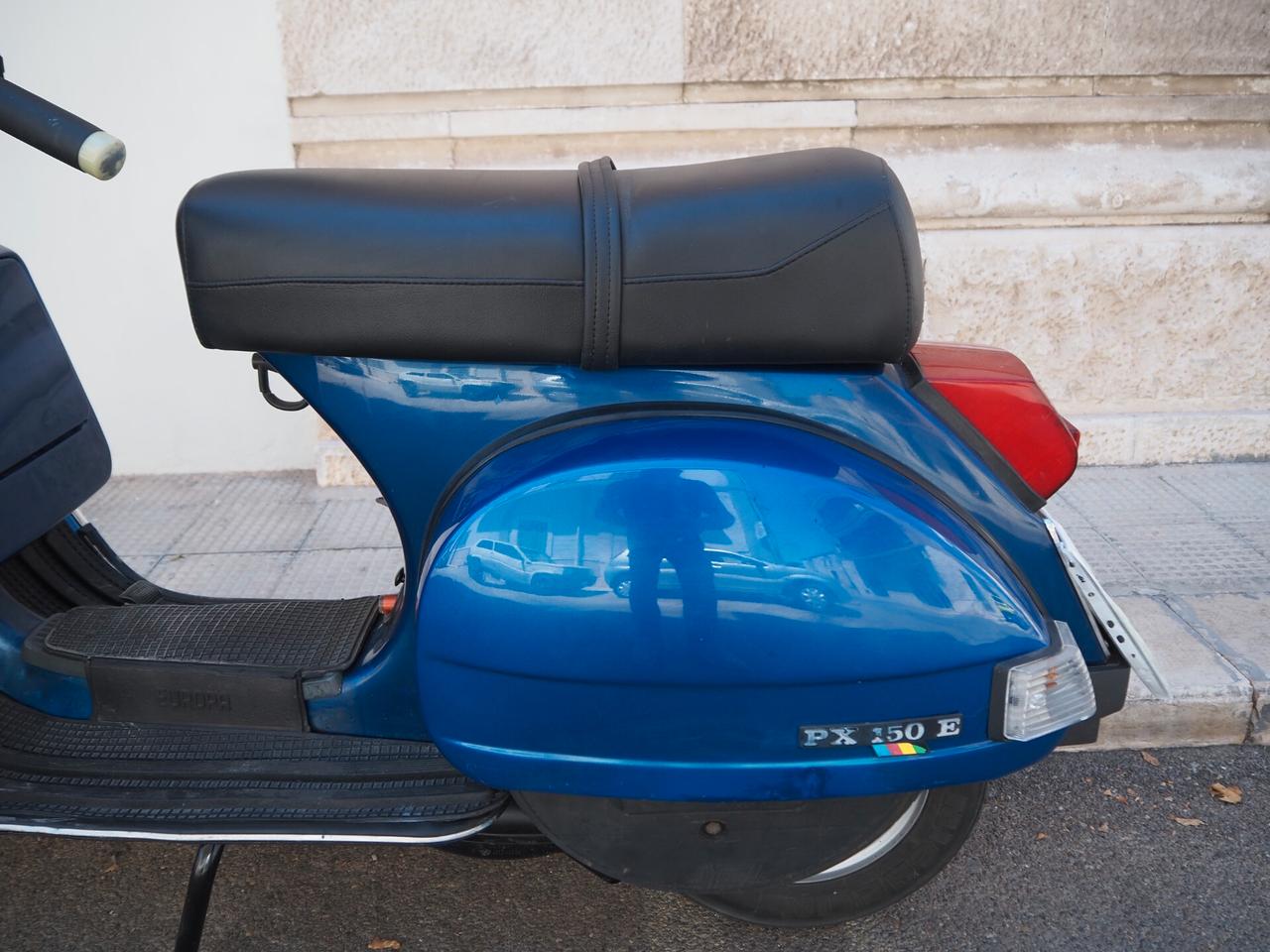 Piaggio Vespa PX 150 E