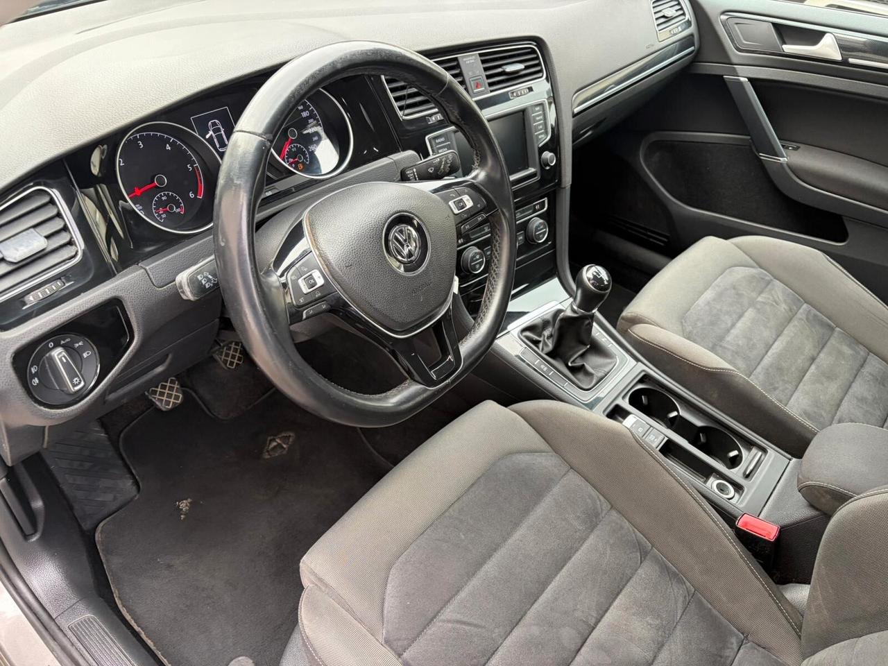 Volkswagen Golf 1.6 TDI 110 CV 5p. Executive BlueMotion Technology*EURO6B*CERCHI