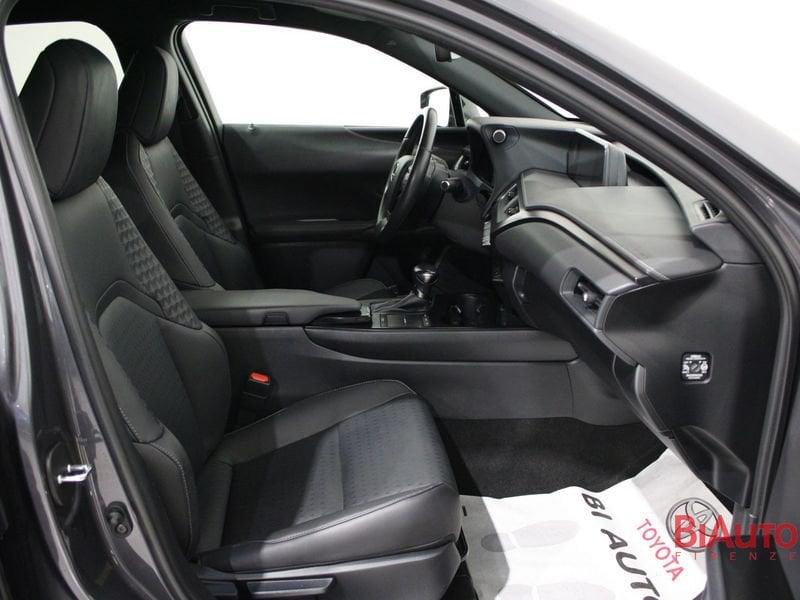 Lexus UX UX Hybrid Midnight