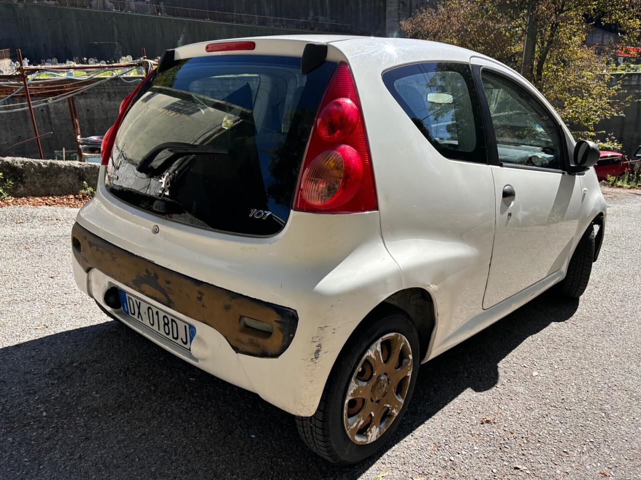Peugeot 107 1.0 68CV 3p. Desir adatta per neopatentati