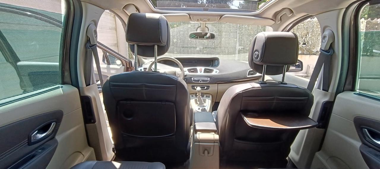 Renault Scenic Scénic 1.4 TCe Luxe 7 POSTI BENZINA 158 MILA KM!!!