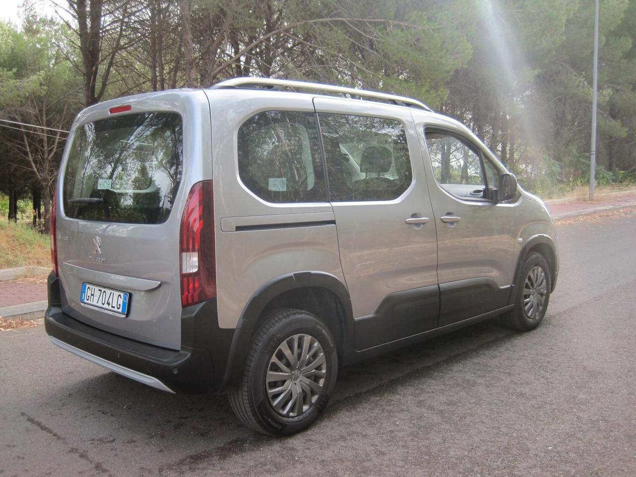 Peugeot Rifter BlueHDi 100 S&S Allure Standard