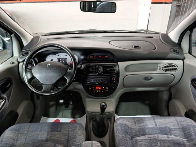 RENAULT Megane Scénic 4X4 2.0 16V RX4 Privilège