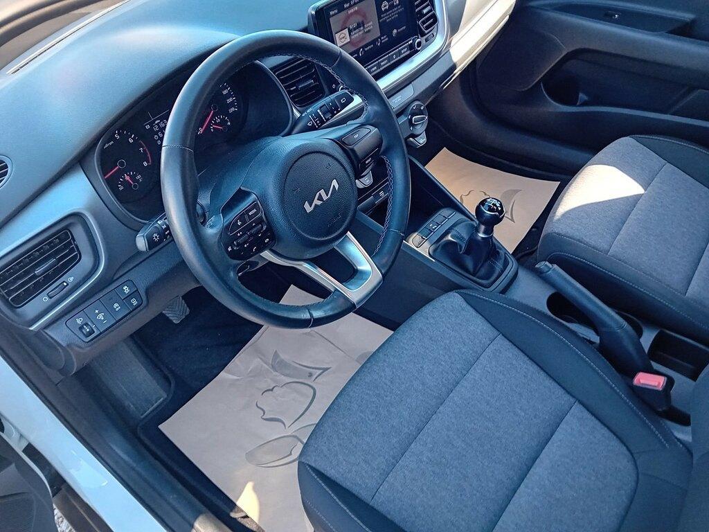 Kia Stonic 1.2 DPI Urban Smart Pack 2WD
