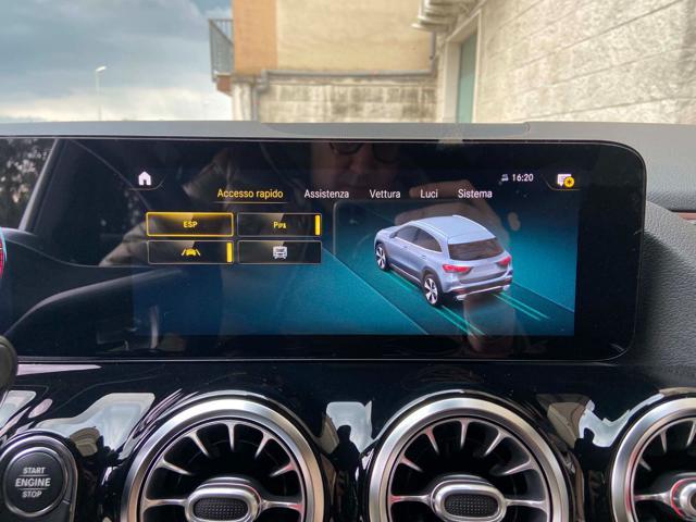 MERCEDES-BENZ GLA 200 d Automatic Premium Amg PACK NIGHT