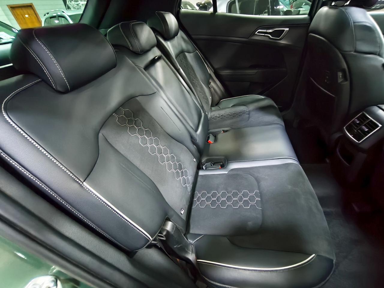 Kia Sportage 1.6 CRDi MHEV DCT GT-line + Tetto