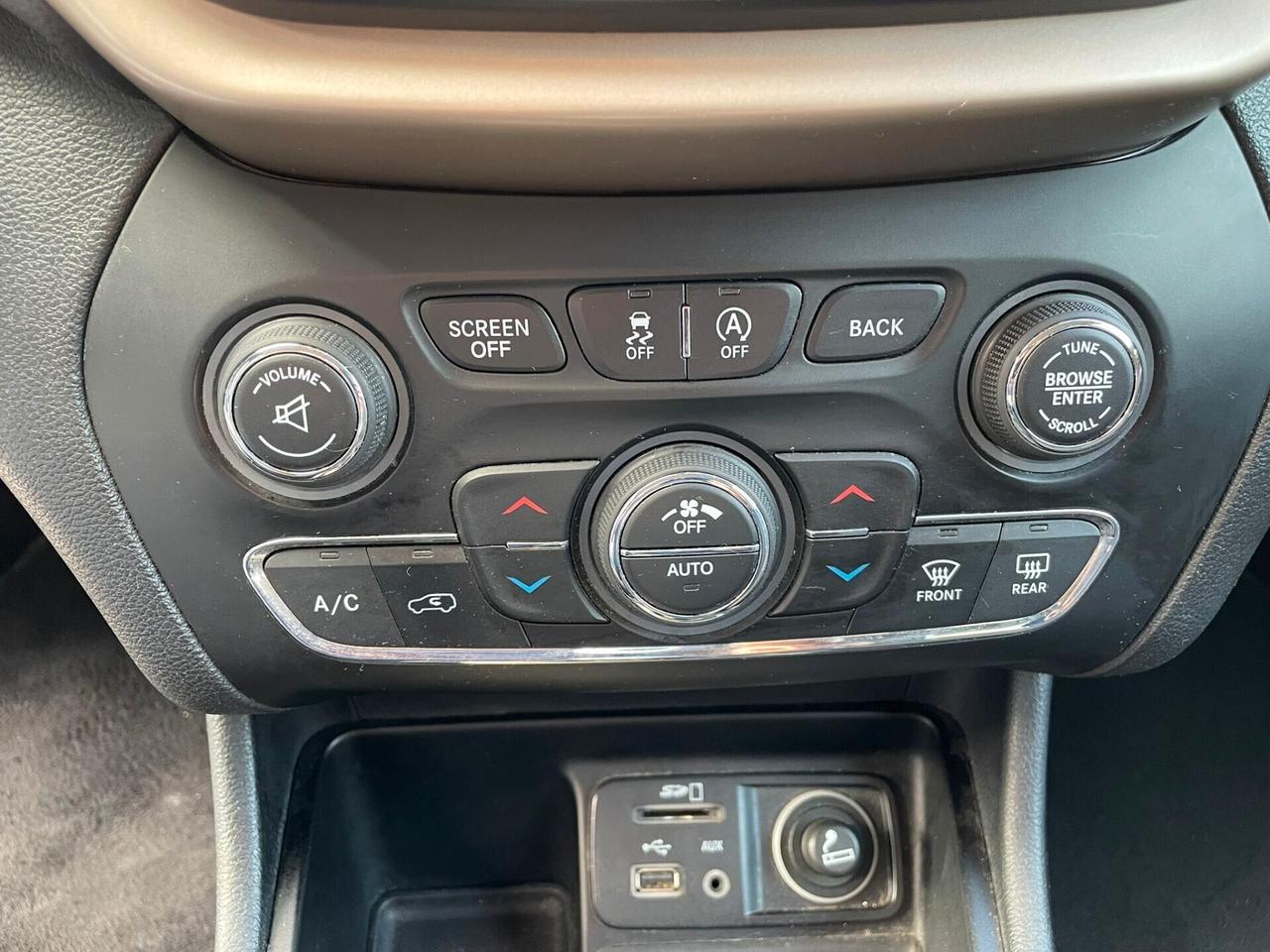 JEEP CHEROKEE 2.0MJT LONGITUDE 140cv