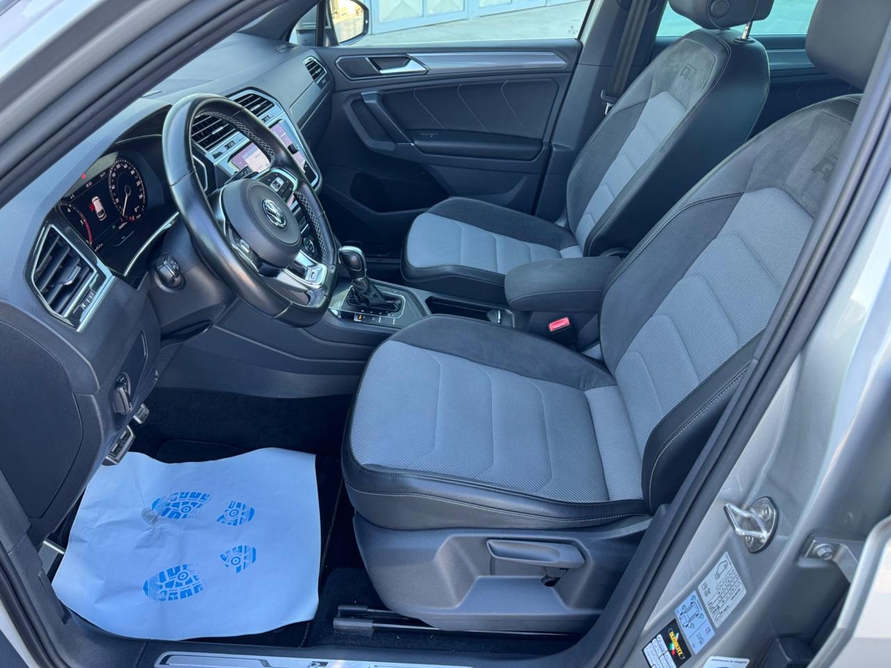 Volkswagen Tiguan 2.0 TDI SCR DSG Executive R-Line BMT