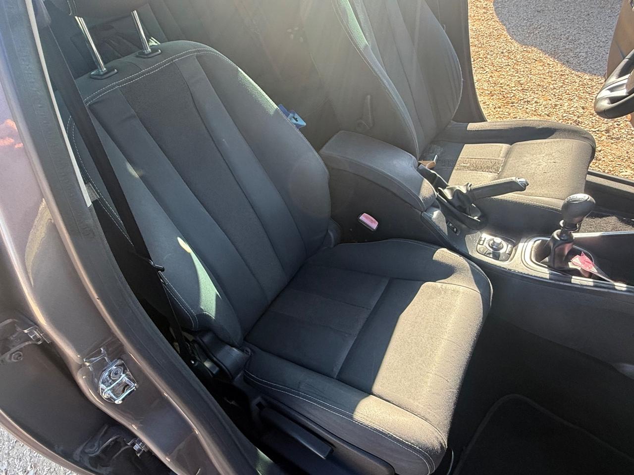 Renault Megane 1.5 dCi 110CV 2.499€