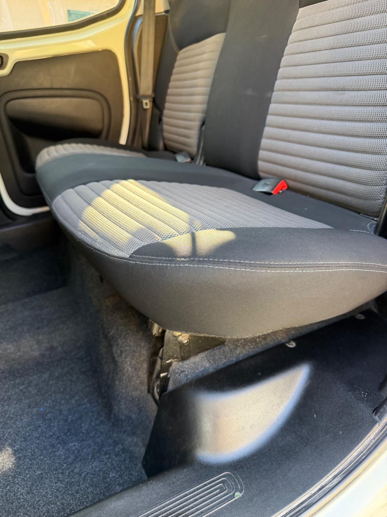 Fiat QUBO 1.3 MJT 95CV TREKKING UNICOPR KMCERT EURO5