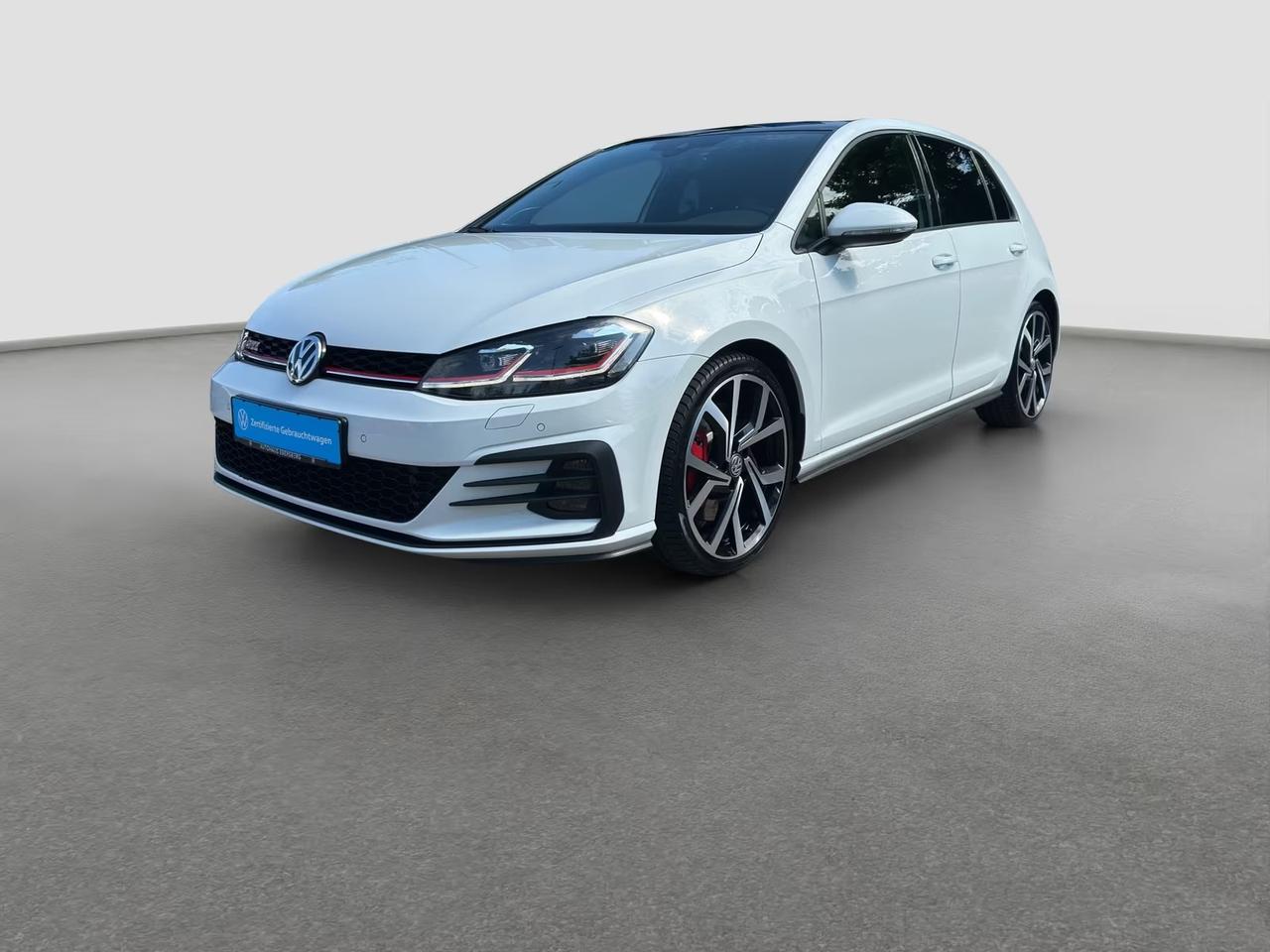 Volkswagen Golf GTI 2.0 TSI BlackStyle