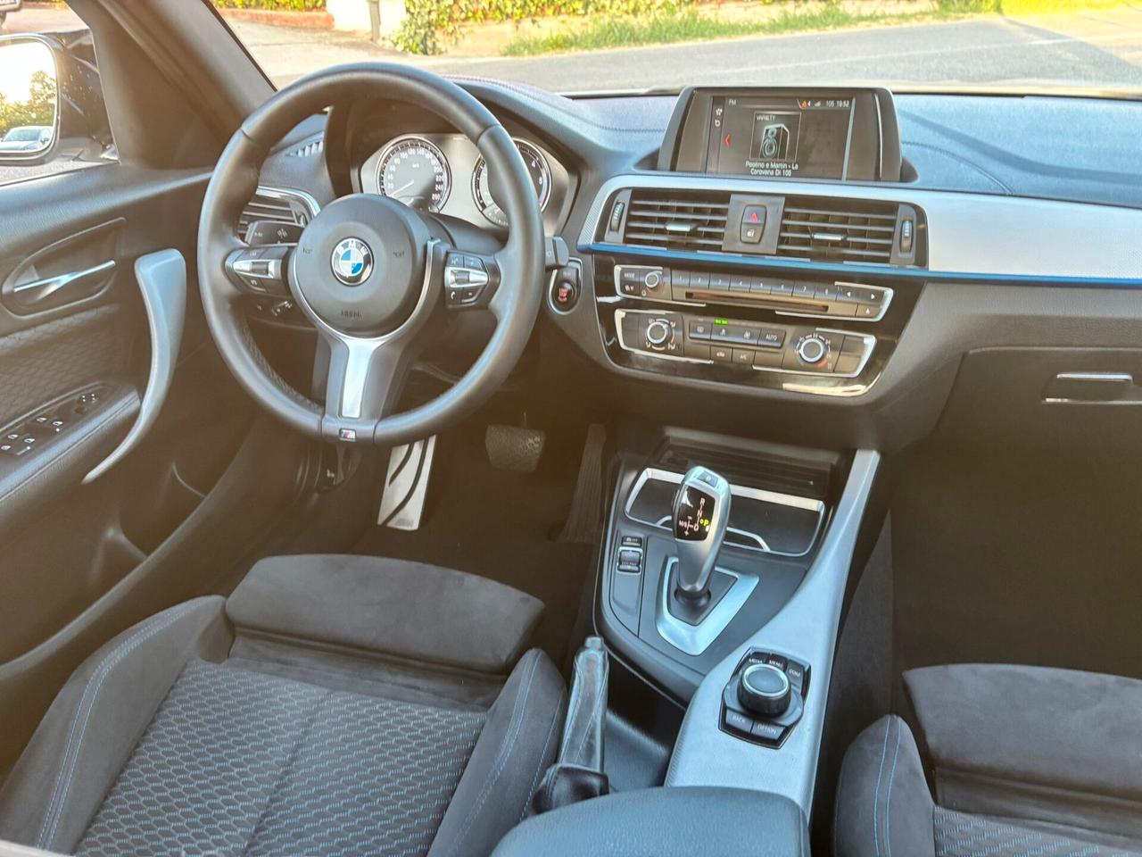 Bmw 118 118d 5p. Msport