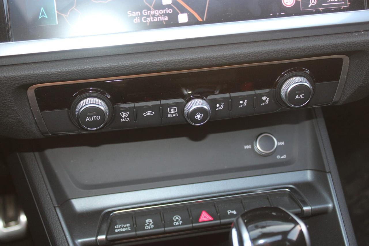 Audi Q3 35 Tua A SOLI 305€