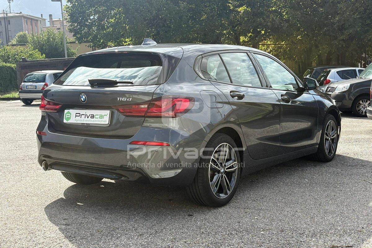 BMW 116d 5p. Advantage