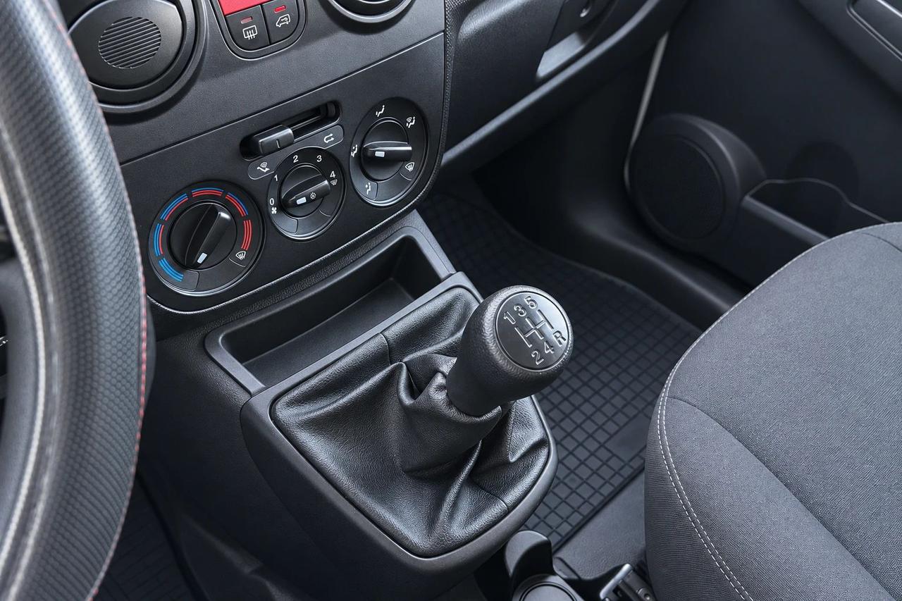 Fiat Fiorino cargo 1.3 mjt 95cv Adventure +IVA