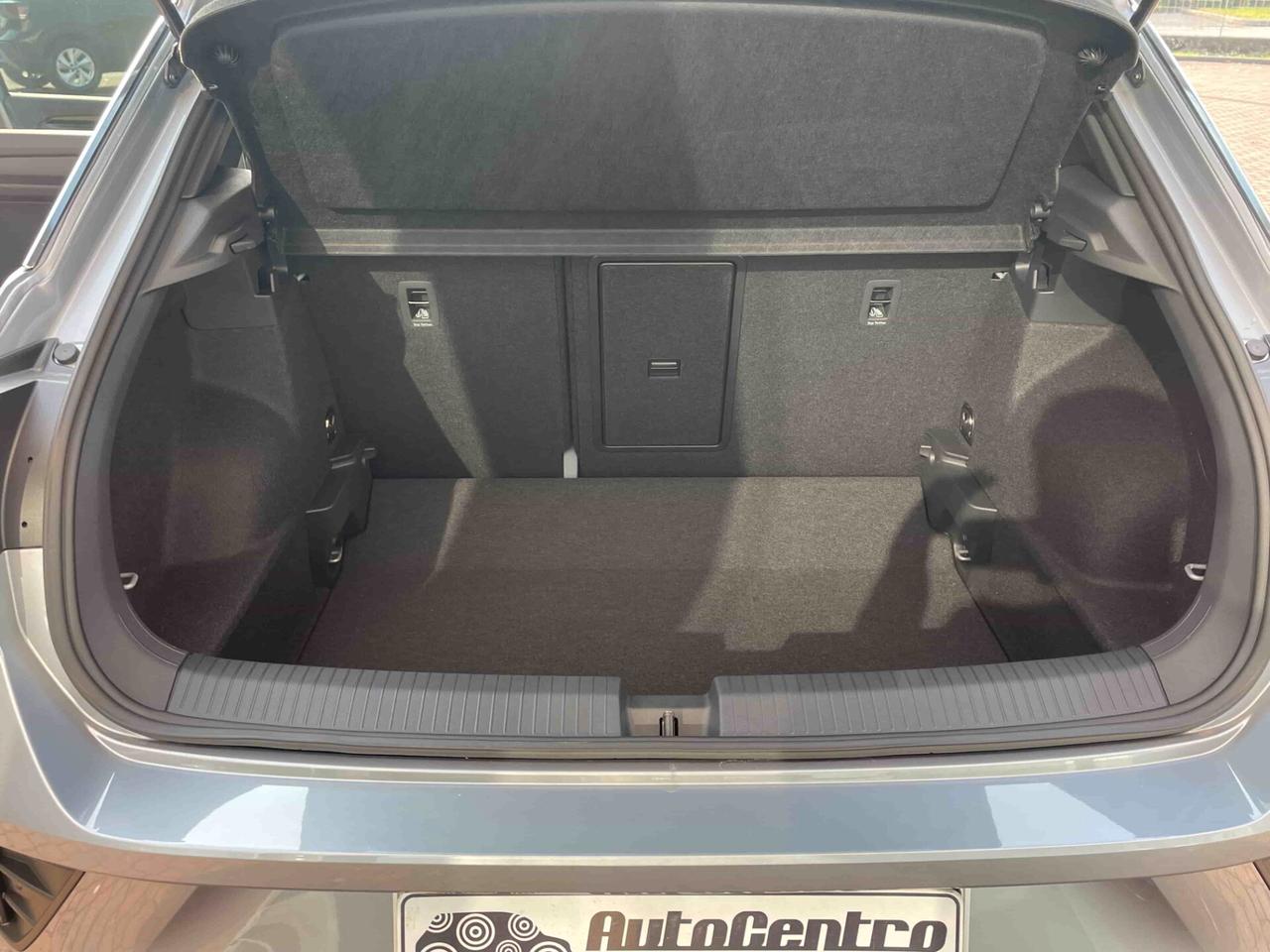 Volkswagen T-Roc 1.5 TSI ACT DSG R-Line KM.0