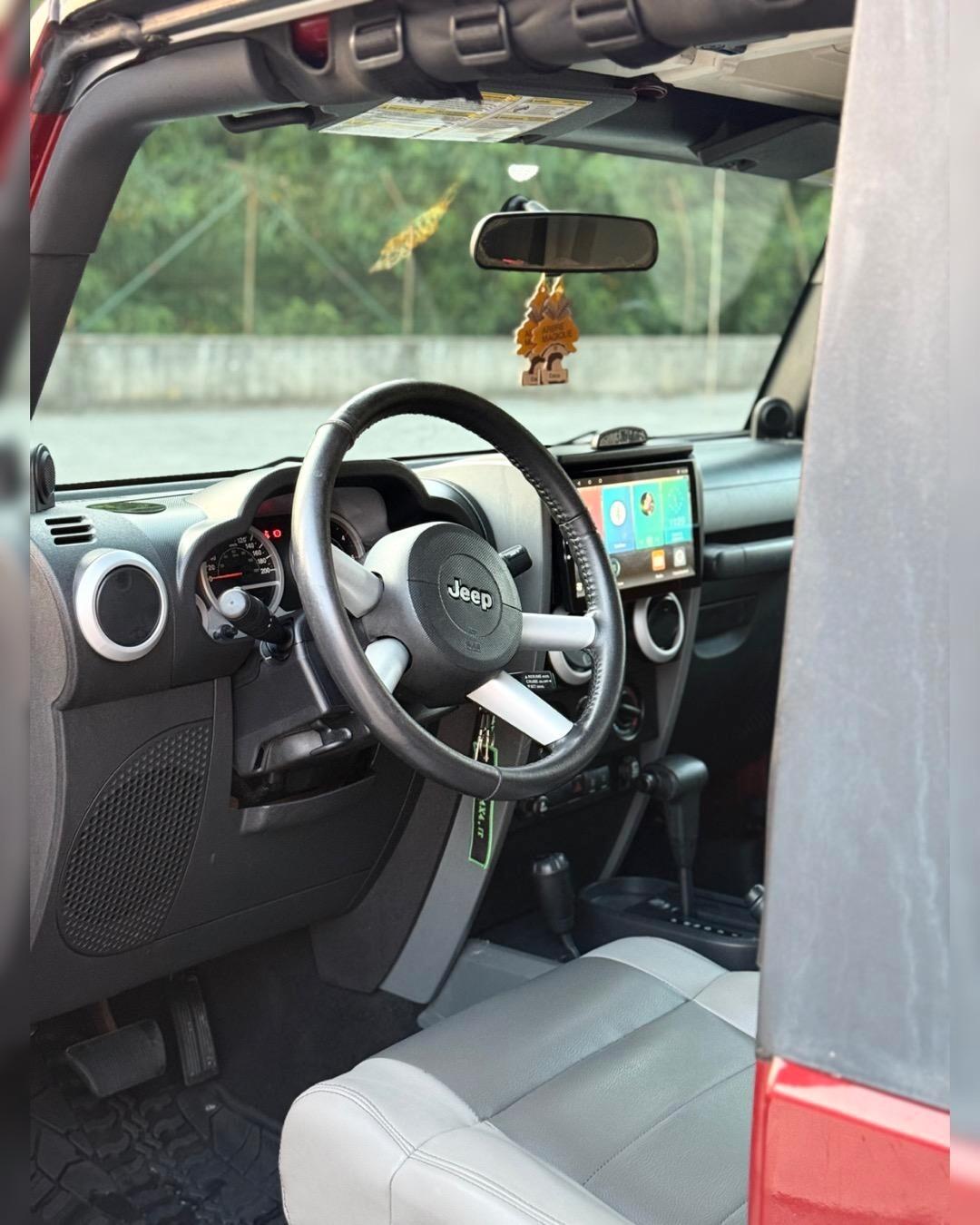 Jeep Wrangler JK 2.8 CRD 177 cv solo 132.848 km