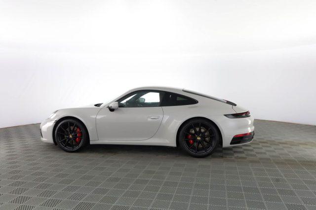 PORSCHE 911 911 Carrera 4S