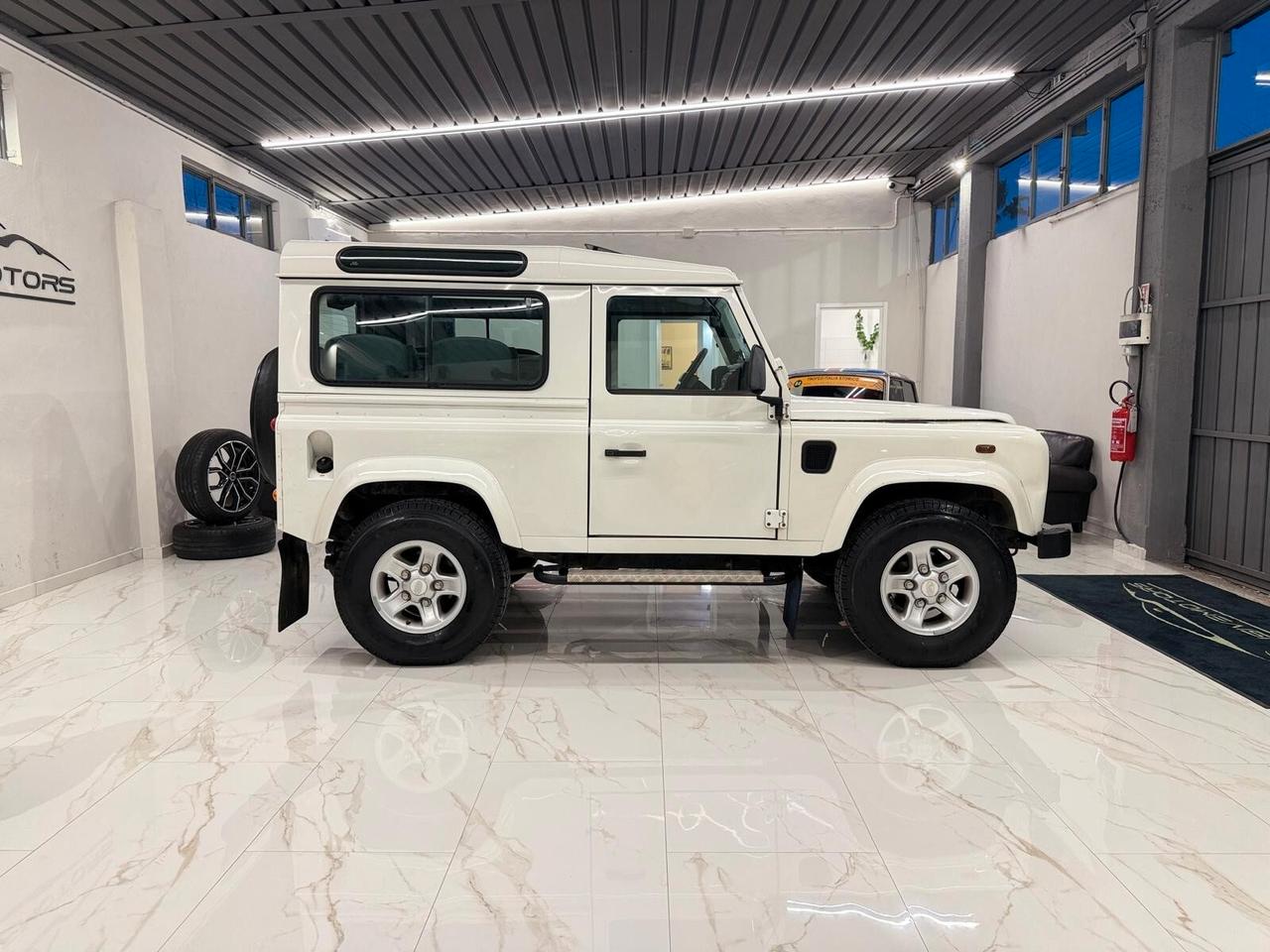 Land Rover Defender 90 2.5 Td5 Station Wagon S
