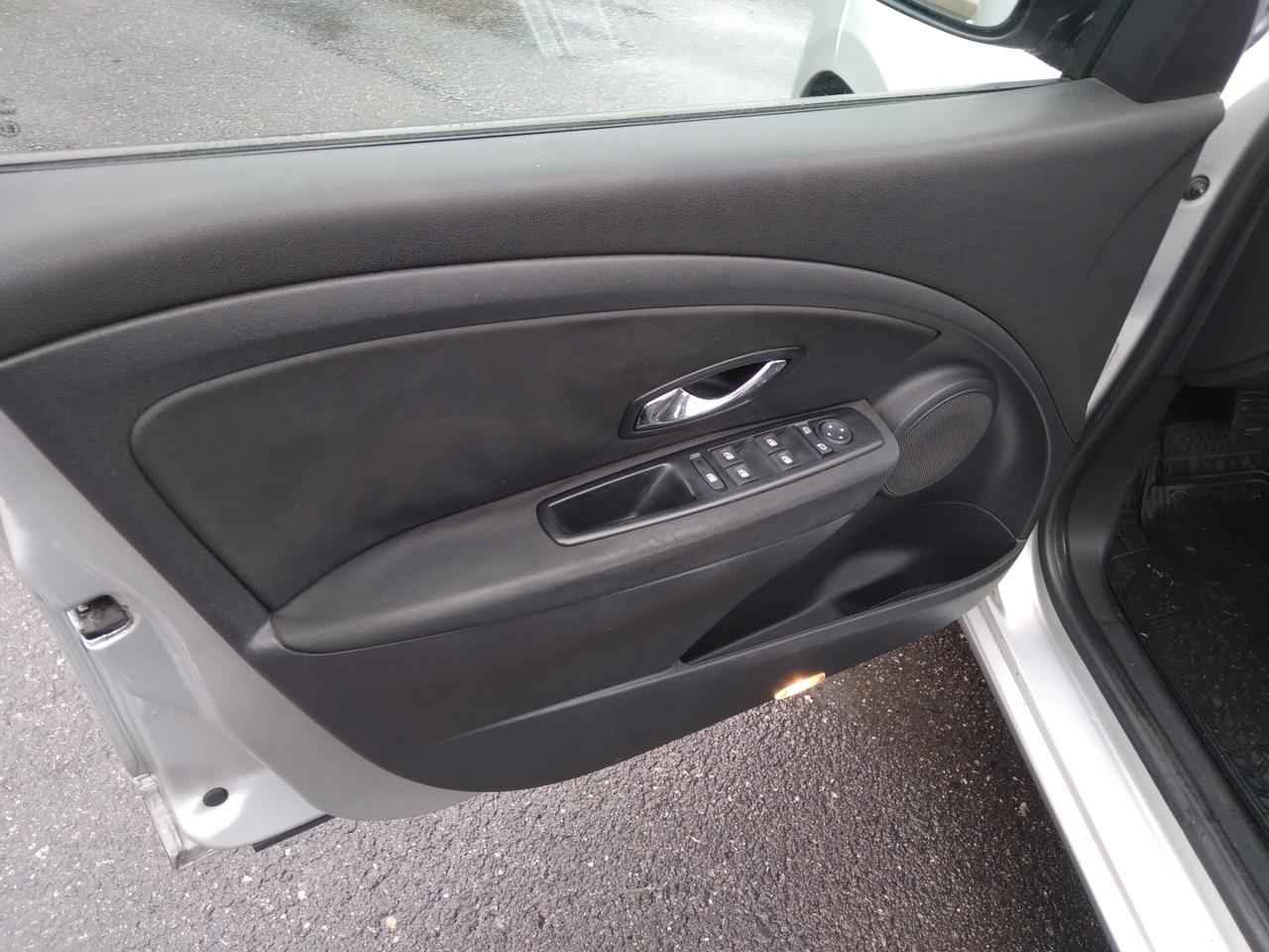Renault Mégane 1.5 dCi 90CV SporTour Wave x neopatentati