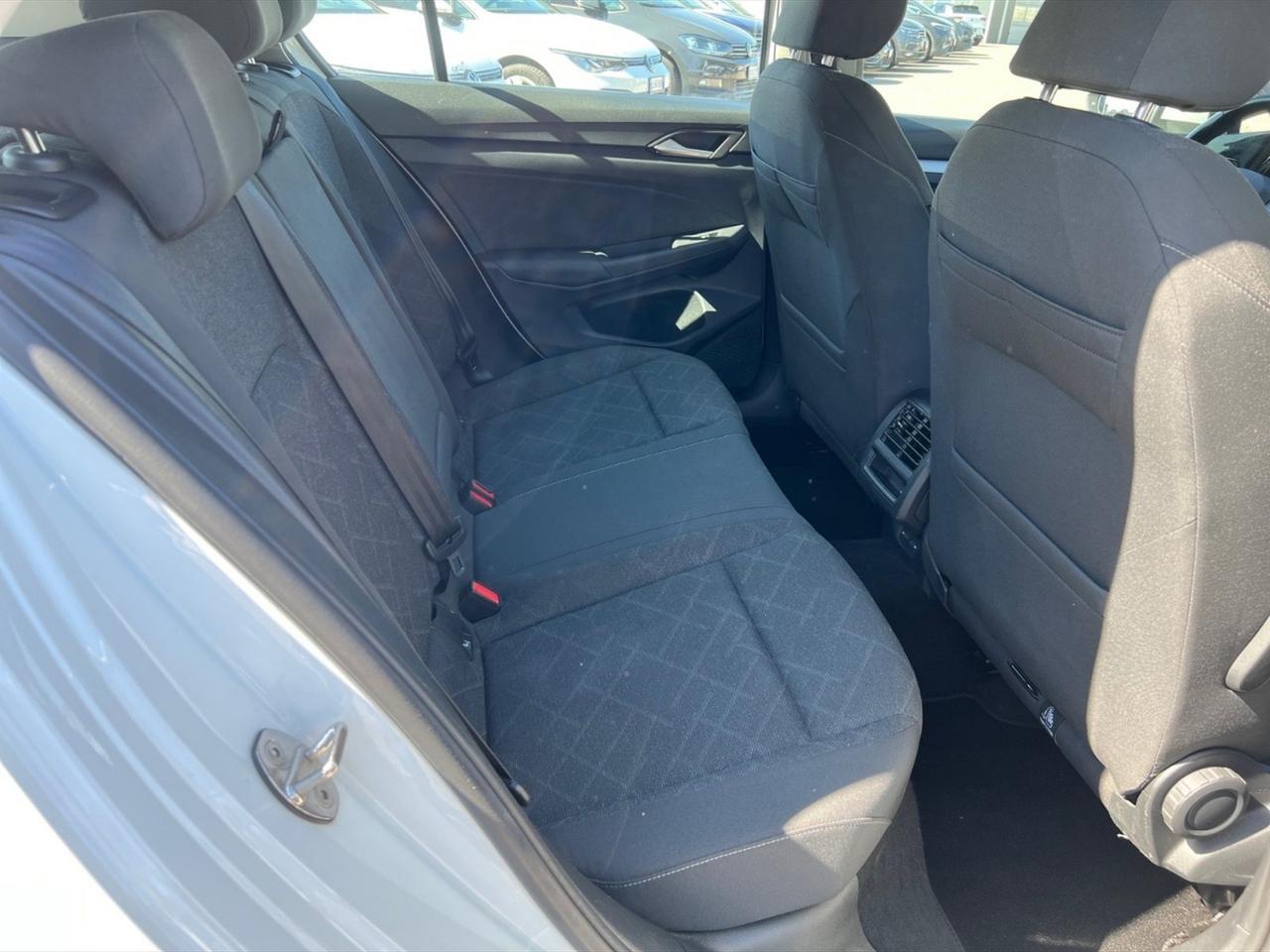 Volkswagen Golf 1.5 tsi evo life 130cv