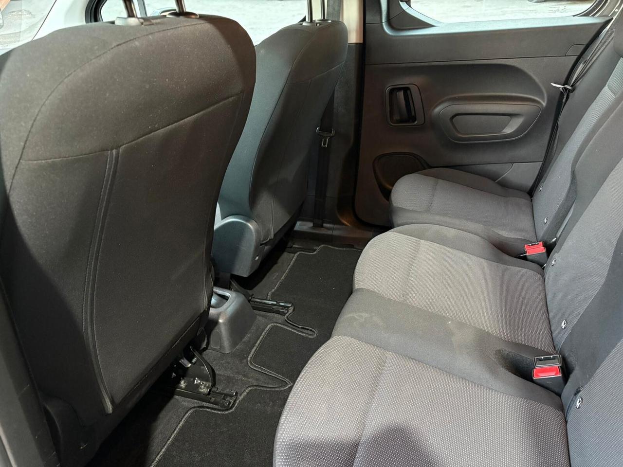 Peugeot Rifter BlueHDi 100 S&S Active Standard