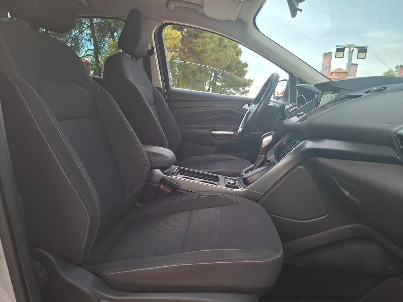 Ford Kuga 2.0 TDCI 120 CV Titanium*NAVI*LED*CRUISE