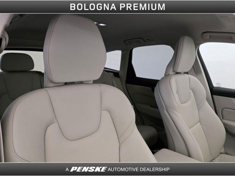 Volvo XC60 B4 (d) AWD Geartronic Momentum Pro