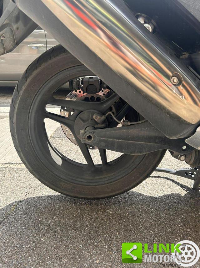 YAMAHA T-Max 500 T-Max 500 XP ABS