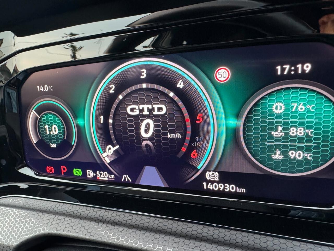 Volkswagen Golf 8 2.0 TDI DSG GTD