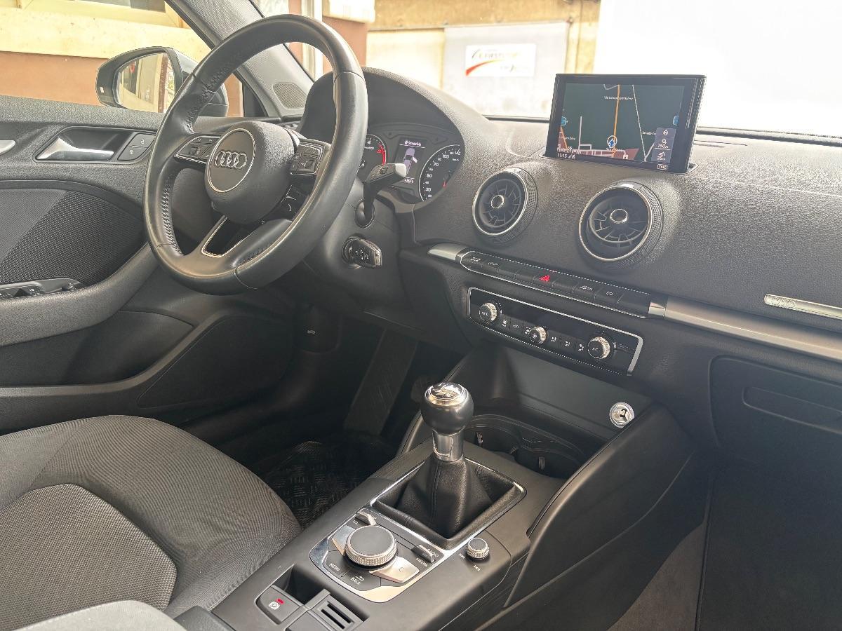 AUDI - A3 - SPB 30 TDI Admired