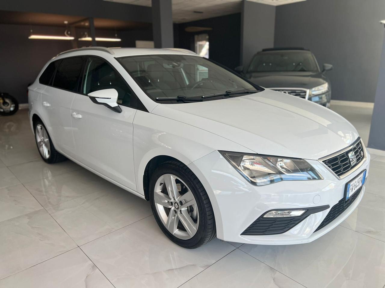 Seat Leon 1.6 TDI 115 CV ST Style *PIENO OMAGGIO*