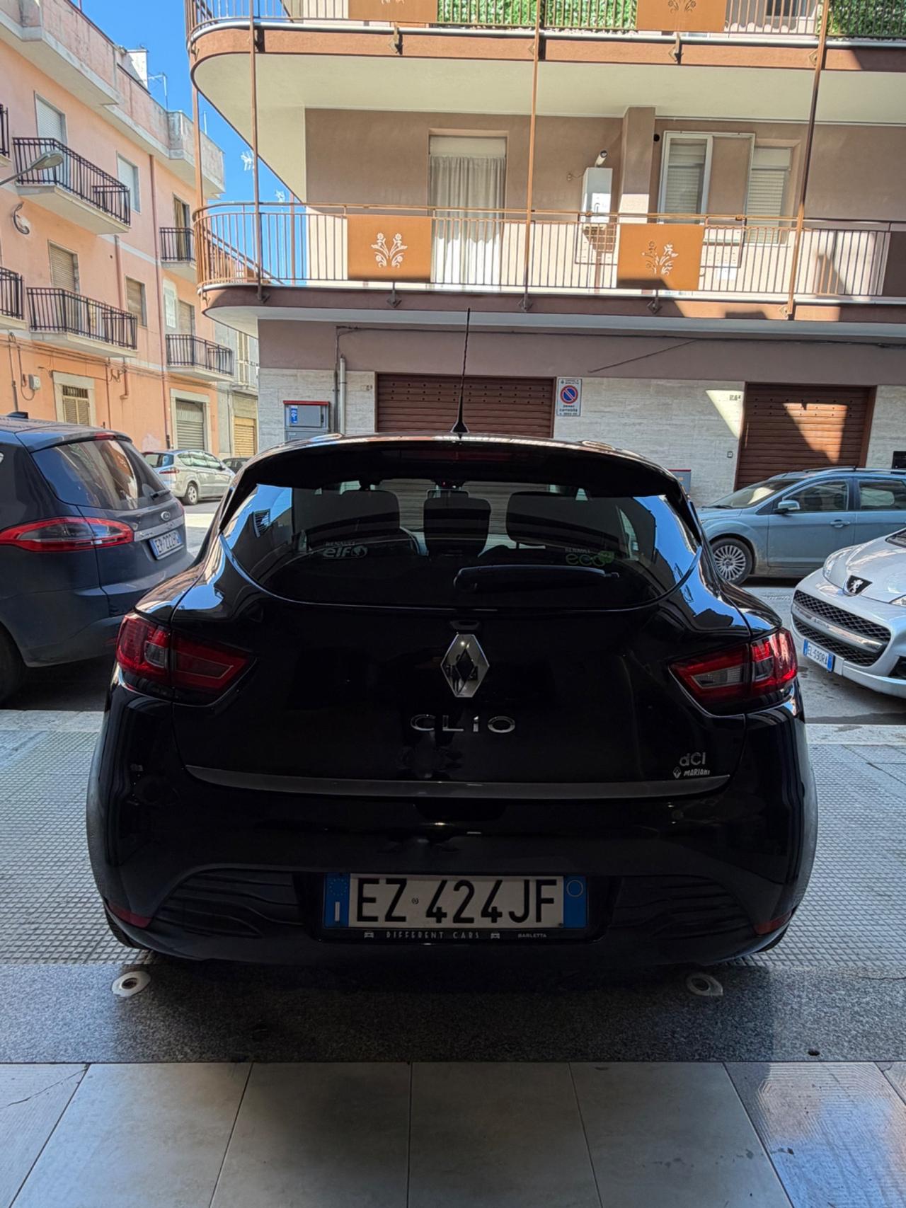 Renault Clio 1.5 dCi 8V 75CV 5 porte COSTUME NATIONAL