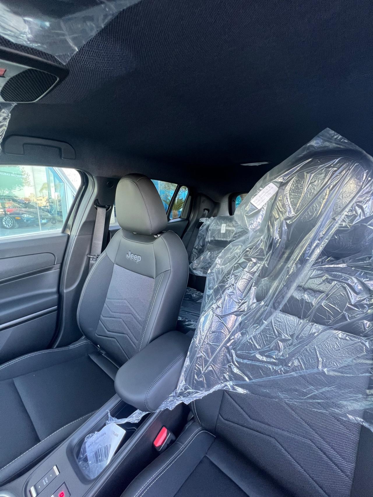 Jeep Avenger 1.2 Turbo 110 CV MHEV Altitude possibilità noleggio no scoring