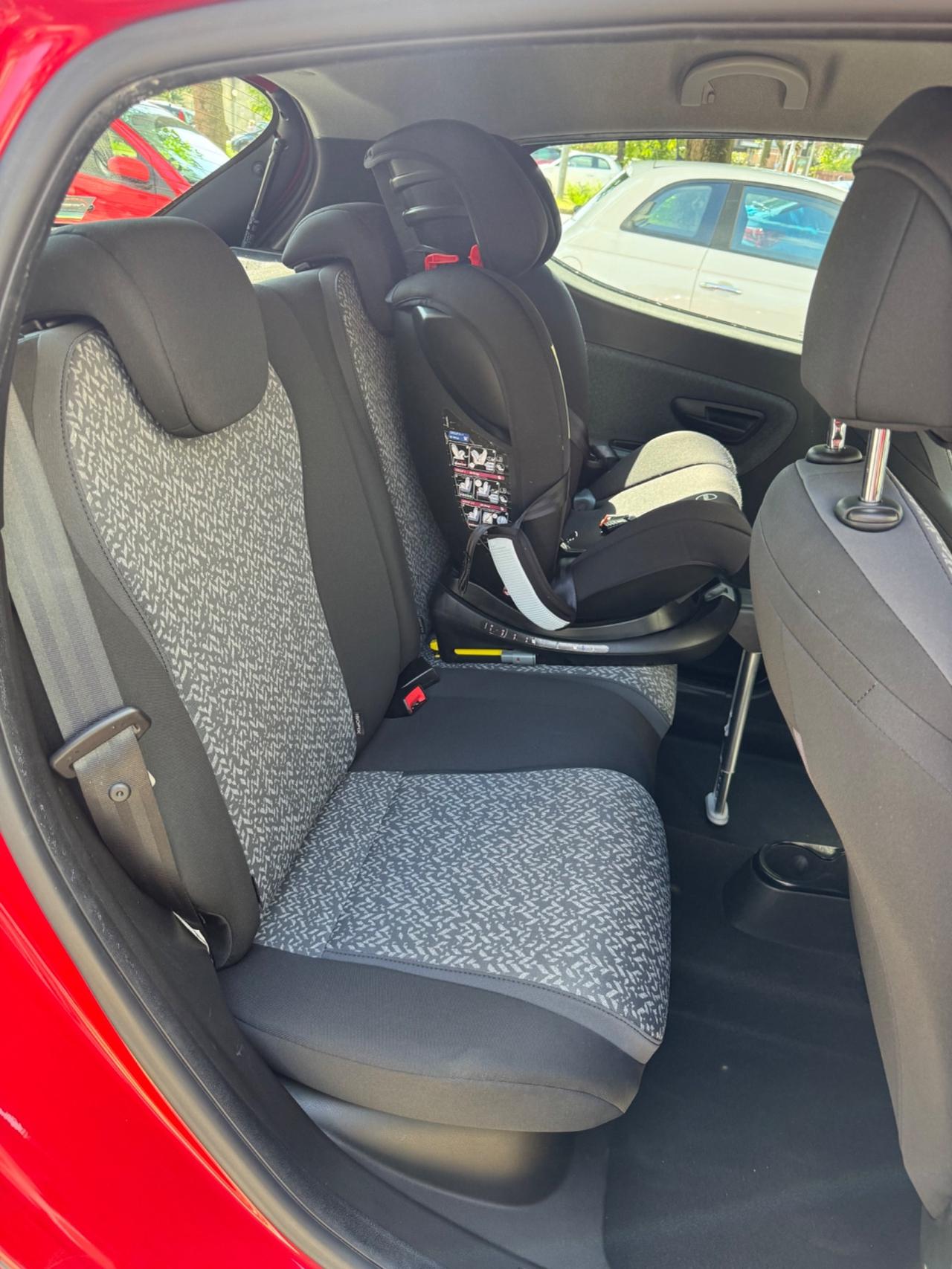 Lancia Ypsilon 0.9 TwinAir Metano Ecochic
