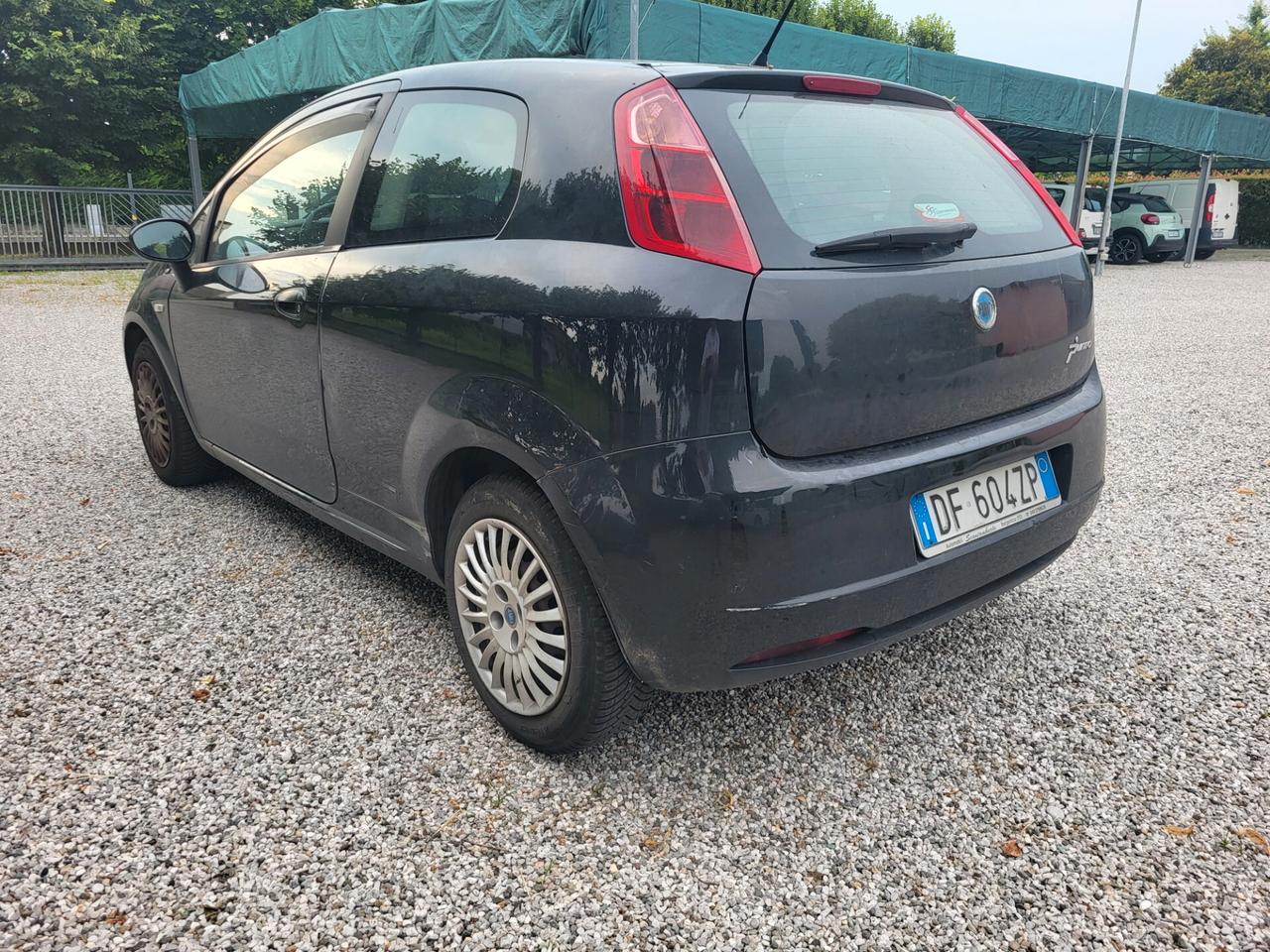 Fiat Grande Punto Grande Punto 1.3 MJT 75 CV 3 porte Active