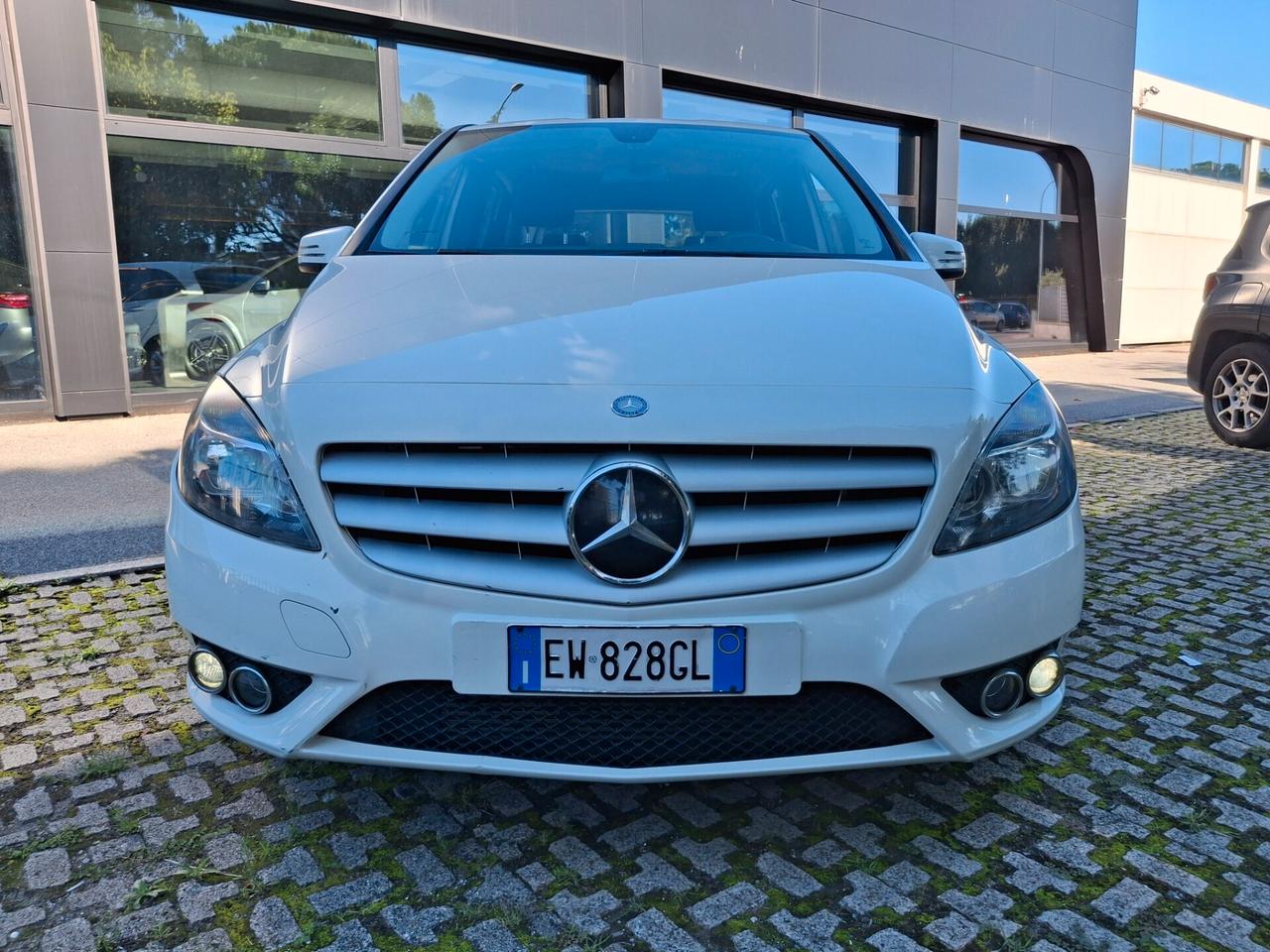 Mercedes-benz B 180 CDI Premium*100mila CHILOMETRI*