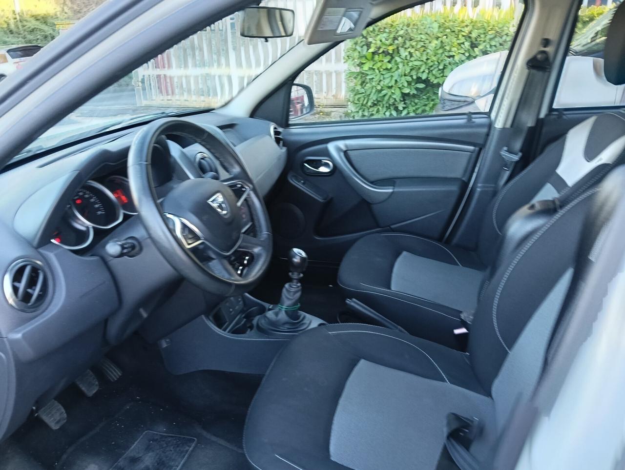 Dacia Duster 1.5 dCi 110CV Start&Stop 4x2 Laur&eac