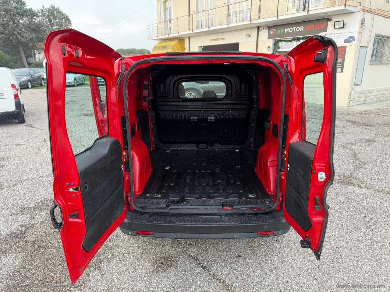 Doblò 1.6 MJT 90CV S&S PL-TN CARGO VETRATO