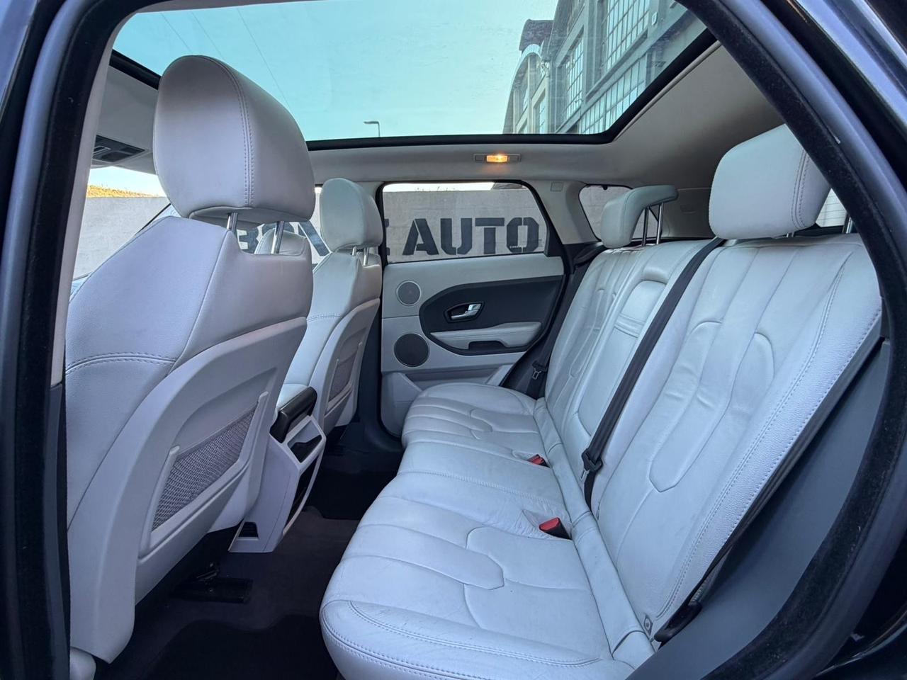 Land Rover Range Evoque 2.2 TD4 Coupé Pure