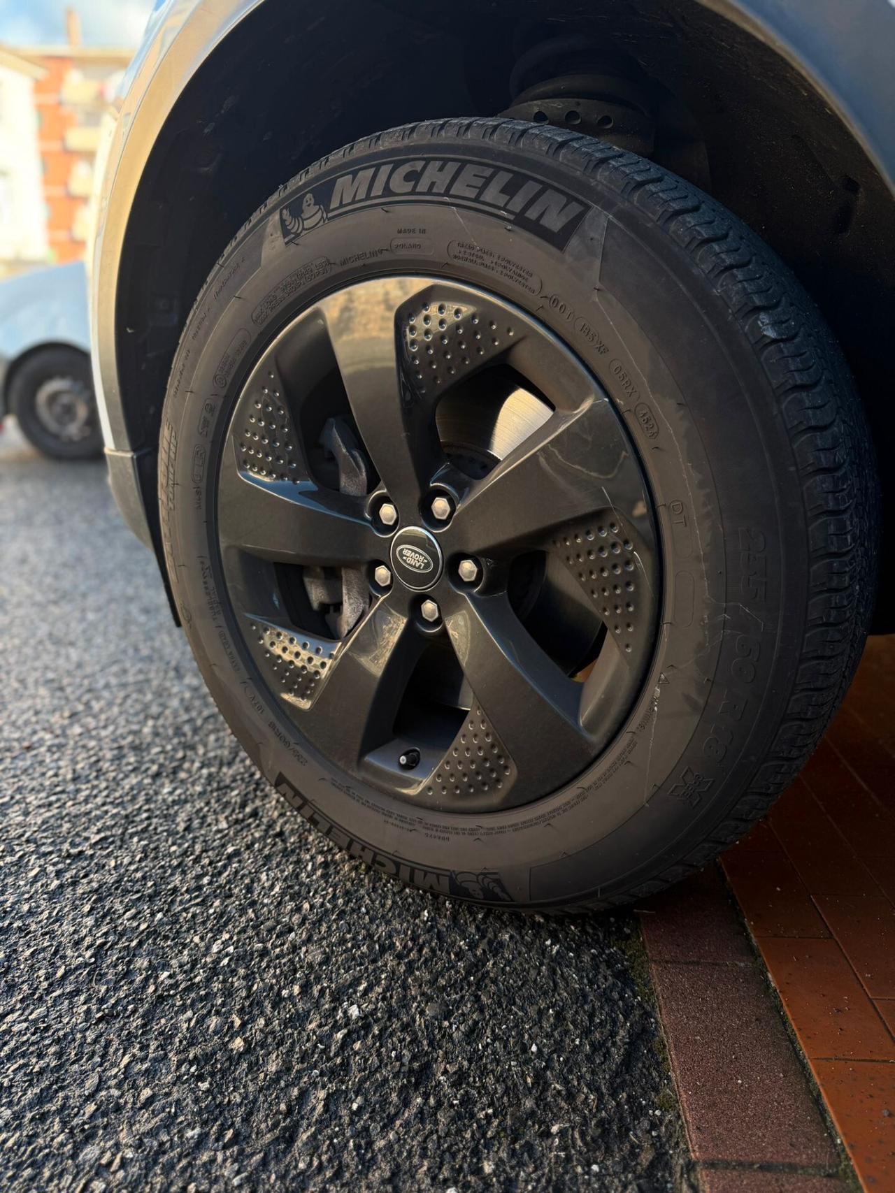 Land Rover Discovery Sport 2020 2.0 i4 mhev R-Dynamic HSE