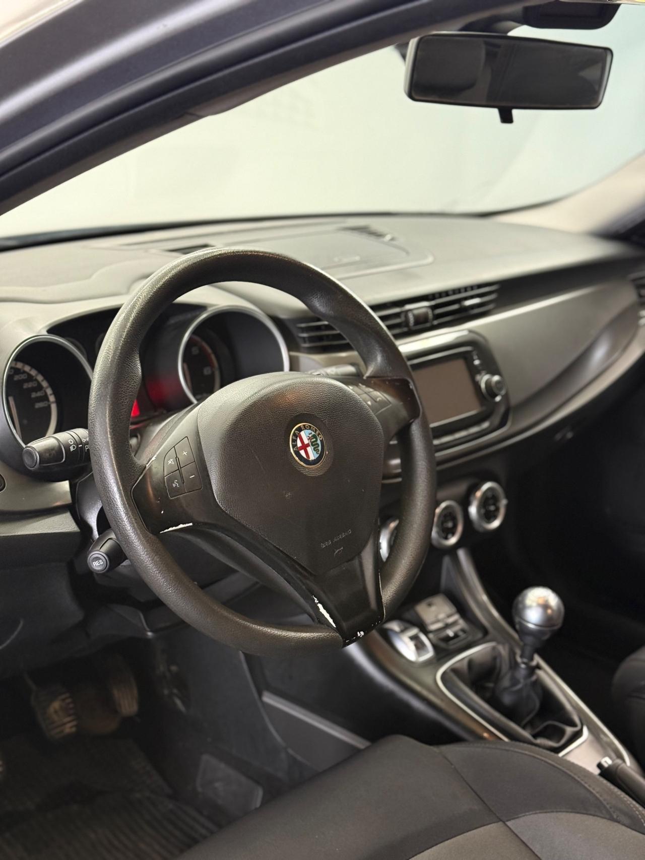 Alfa Romeo Giulietta 1.6 JTDm-2 105 CV Distinctive