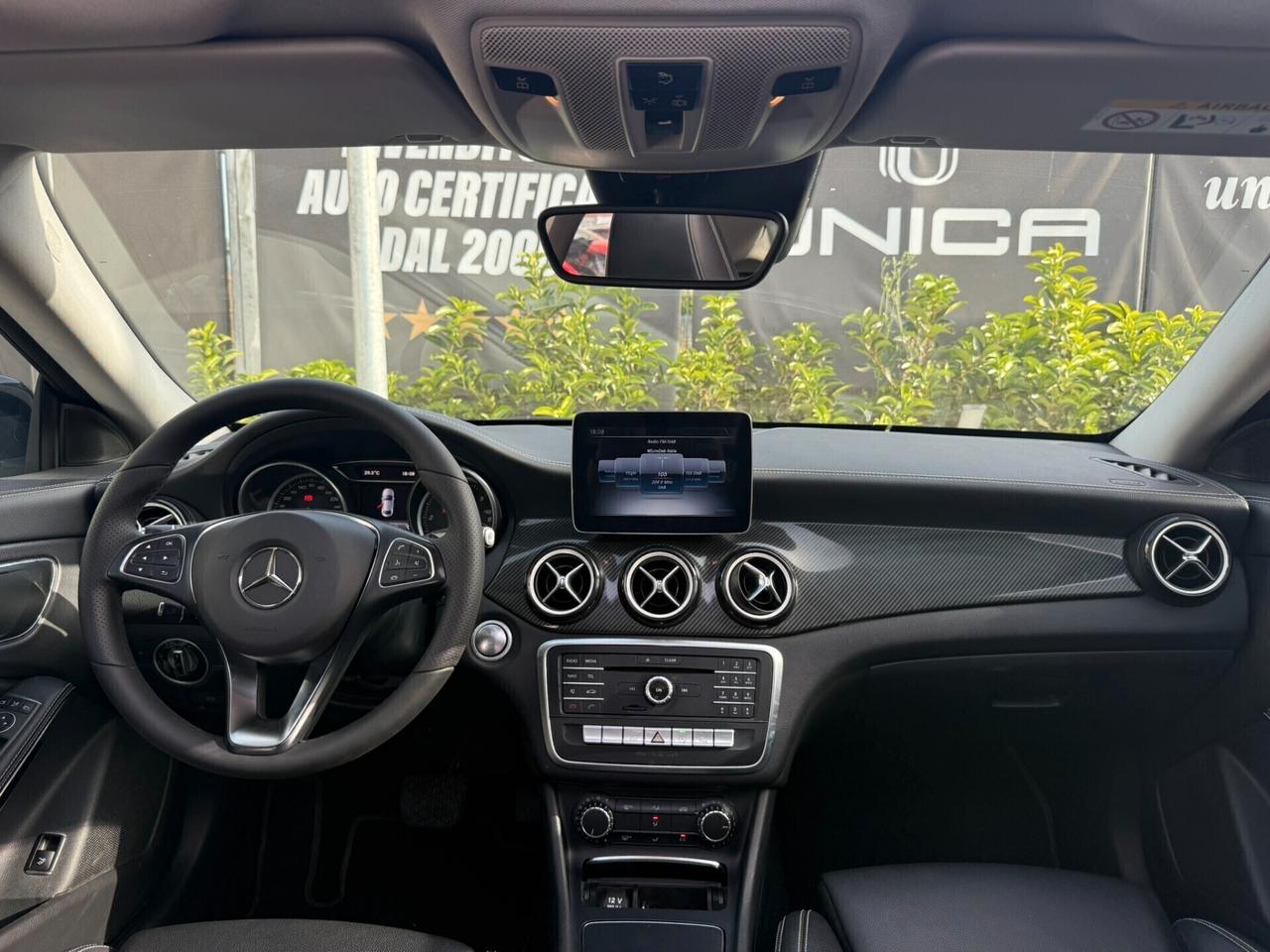 Mercedes-benz CLA 200 D 2.2 136CV AMG Premium Auto TETTO ITALIANA UNICO PROPRIETARIO