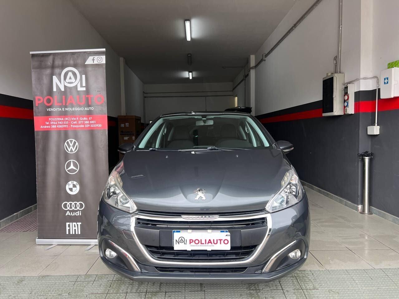 Peugeot 208 PureTech 82 5 porte Allure